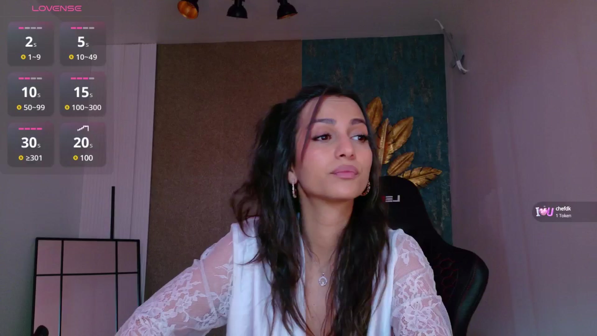 Gallery image thumbnail from Aana_lise's myfreecams stream on, 03/26/2025, 08:12 image 9 of 20