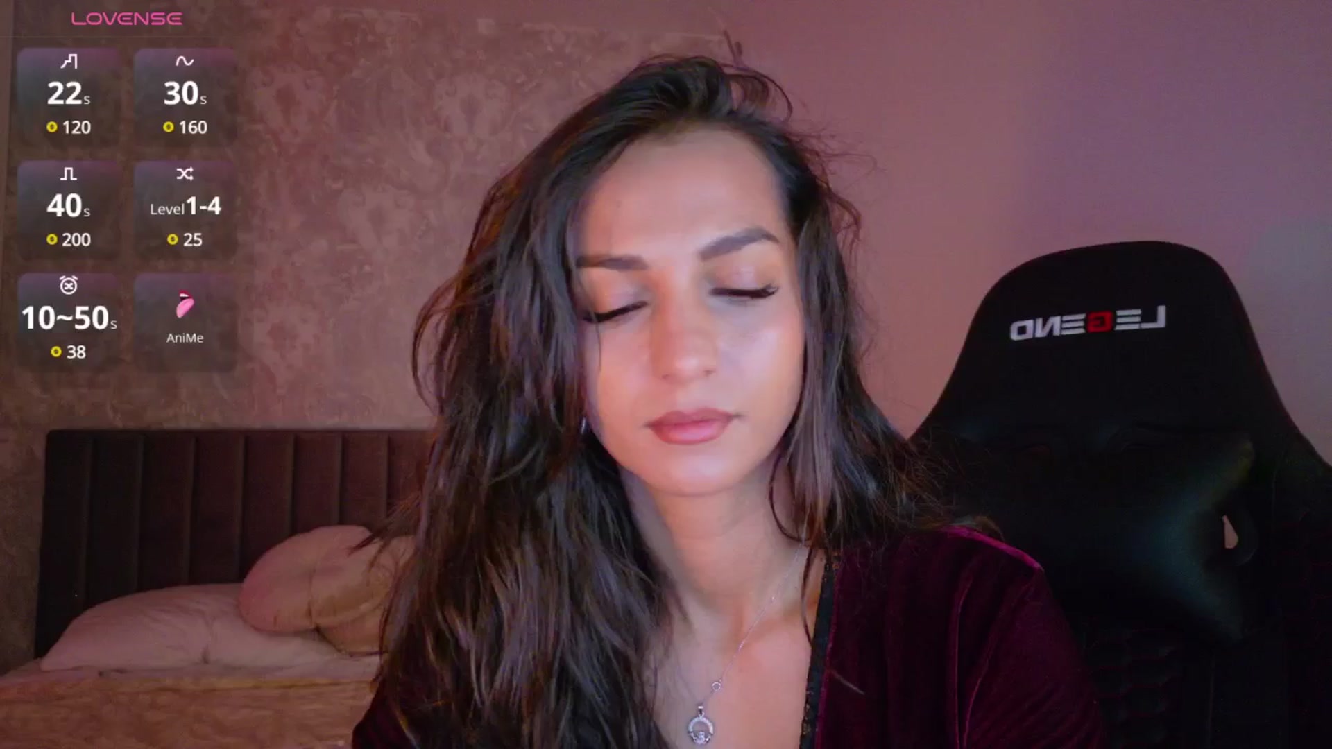 Gallery image thumbnail from Aana_lise's myfreecams stream on, 05/07/2025, 06:19 image 17 of 20