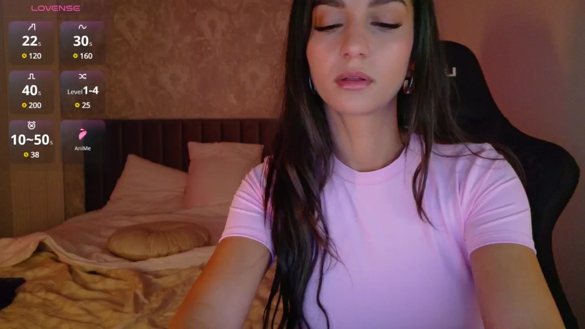 Gallery image thumbnail from Aana_lise's myfreecams stream on, 05/12/2025, 06:33 image 3 of 20