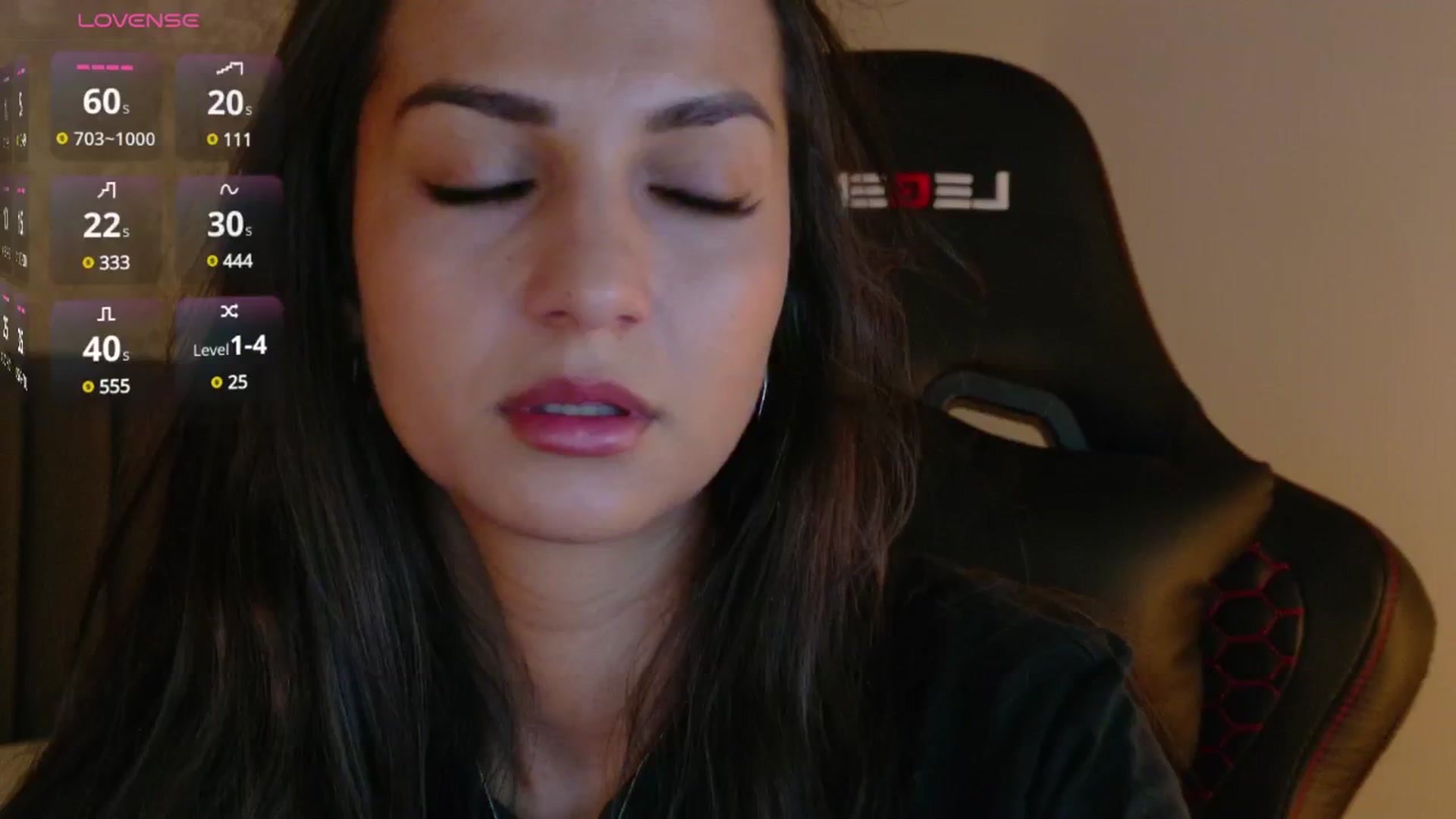 Gallery image thumbnail from Aana_lise's myfreecams stream on, 06/06/2025, 06:42 image 6 of 20