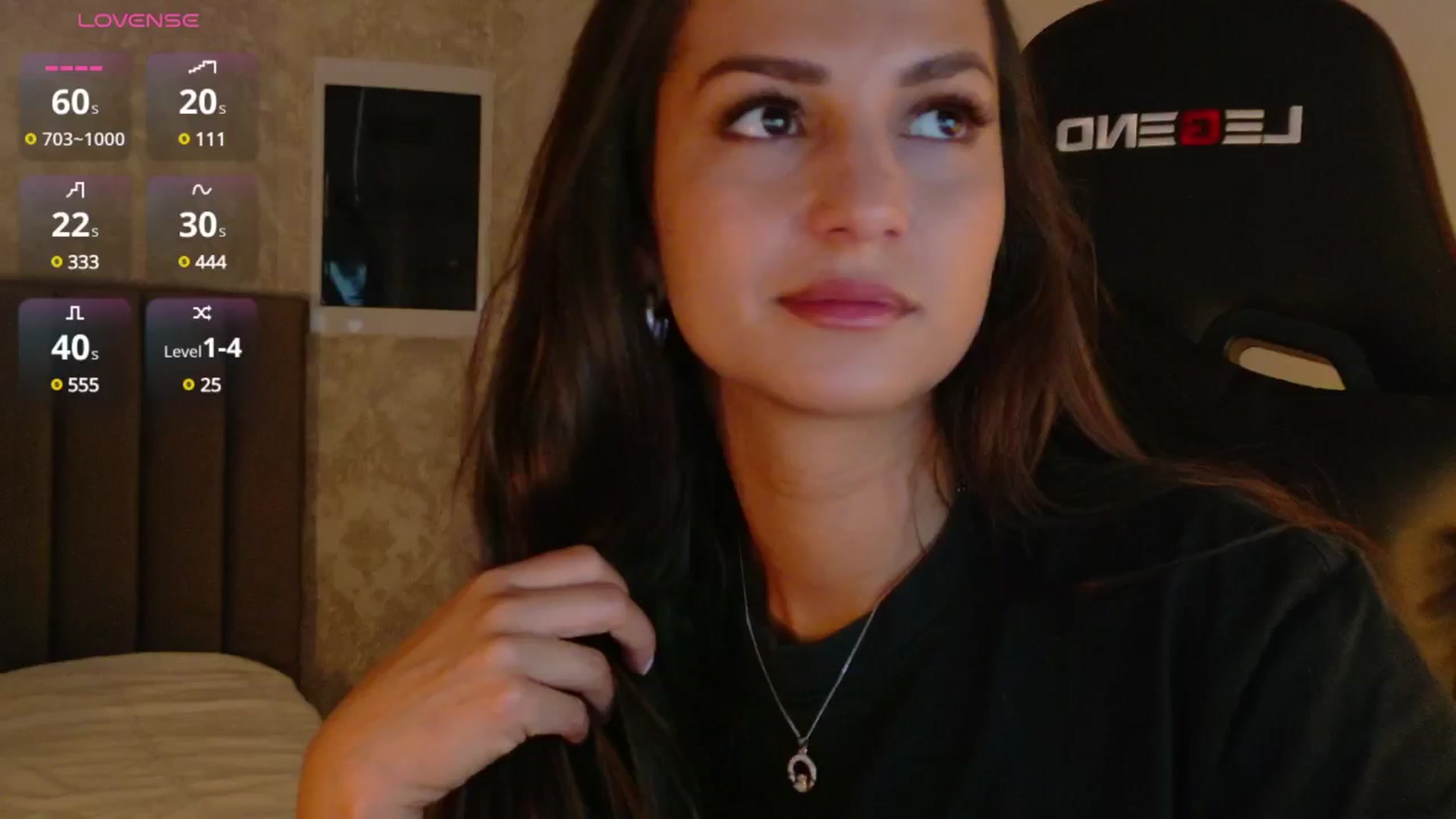 Gallery image thumbnail from Aana_lise's myfreecams stream on, 06/06/2025, 06:42 image 11 of 20