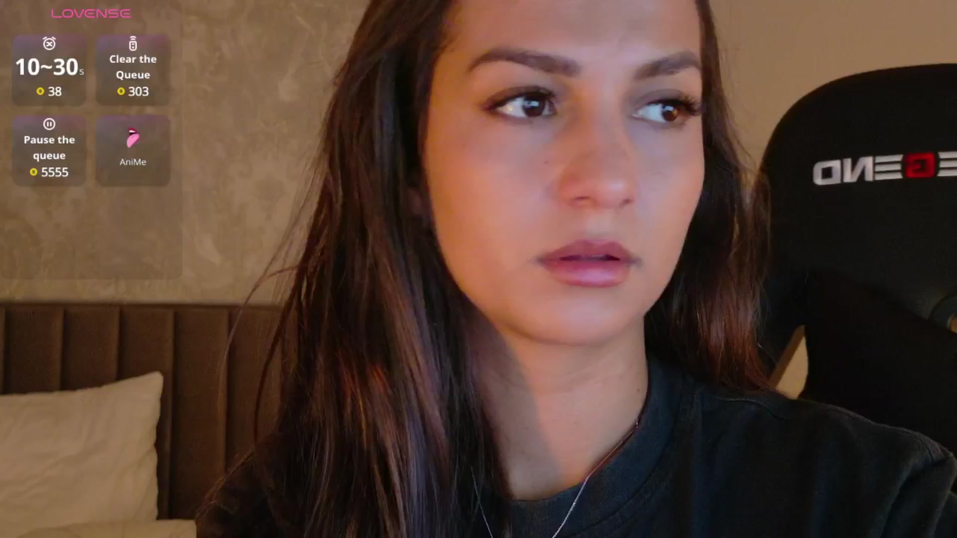 Gallery image thumbnail from Aana_lise's myfreecams stream on, 06/06/2025, 06:42 image 17 of 20