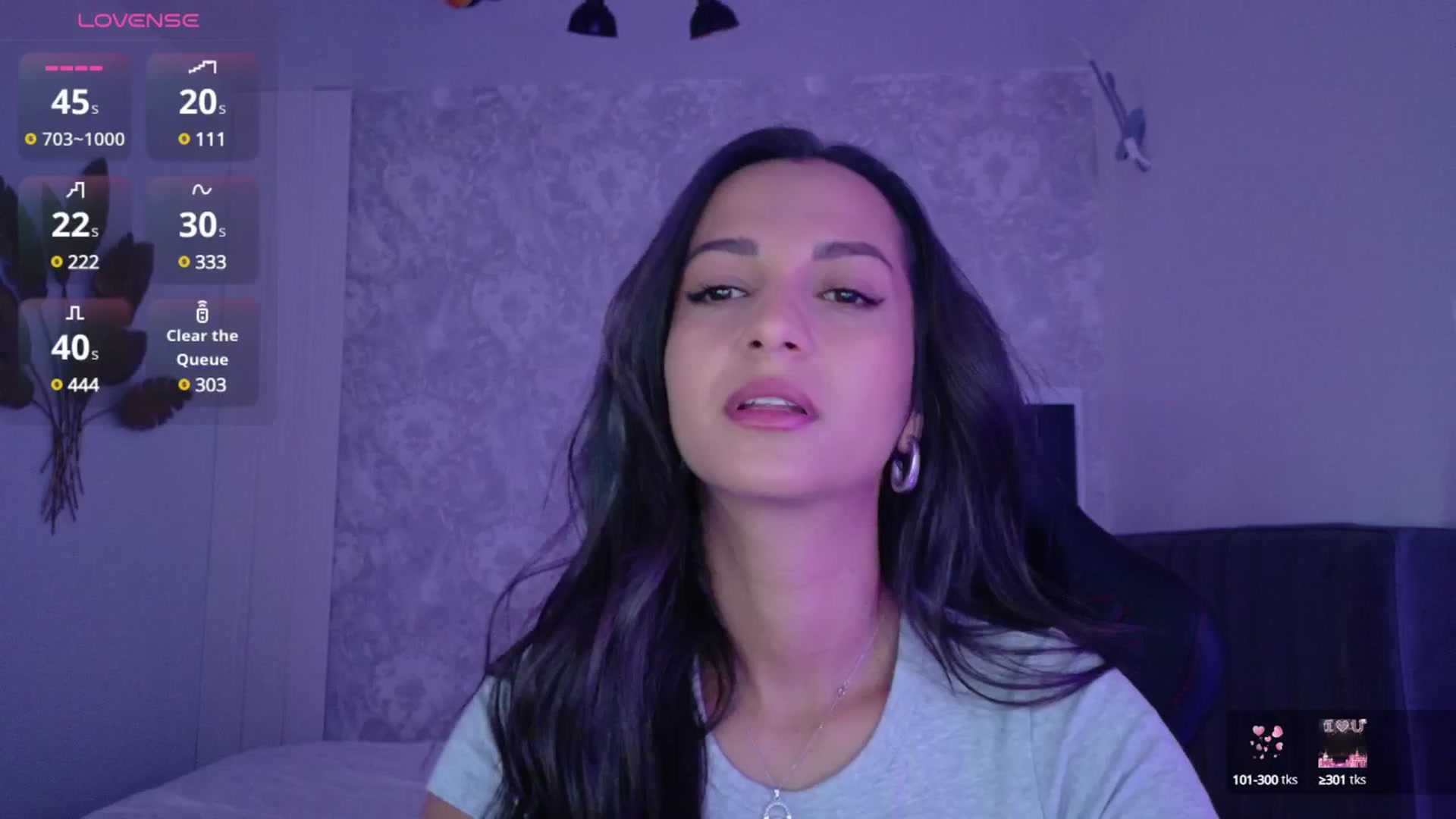 Gallery image thumbnail from Aana_lise's myfreecams stream on, 08/07/2025, 05:03 image 15 of 20