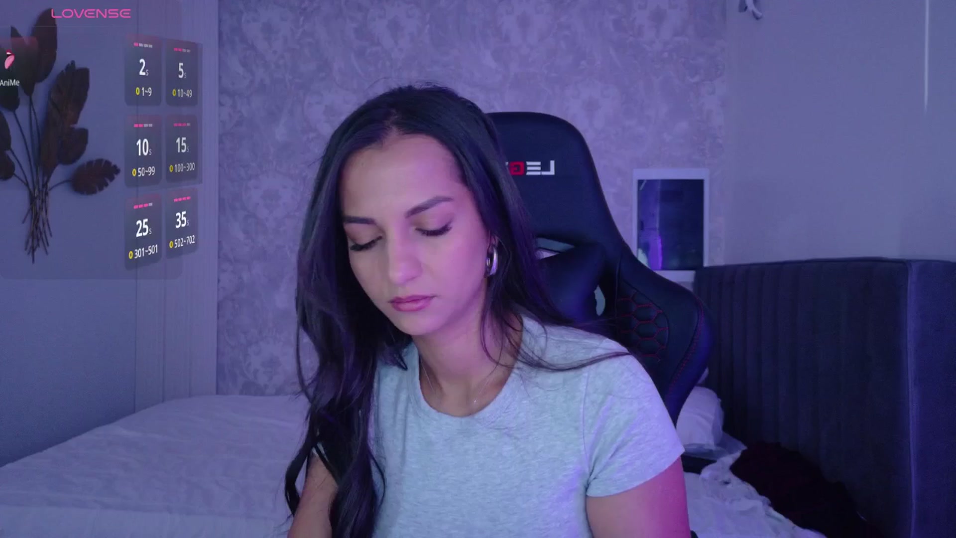 Gallery image thumbnail from Aana_lise's myfreecams stream on, 08/07/2025, 05:49 image 6 of 20