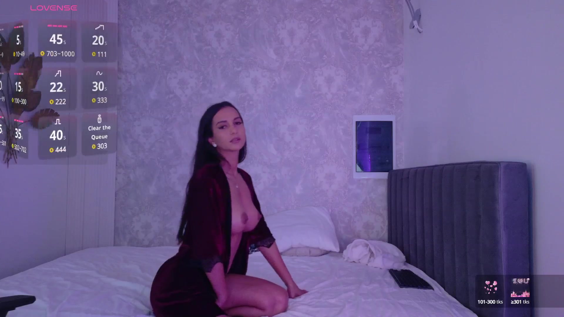Gallery image thumbnail from Aana_lise's myfreecams stream on, 08/10/2025, 08:52 image 19 of 20