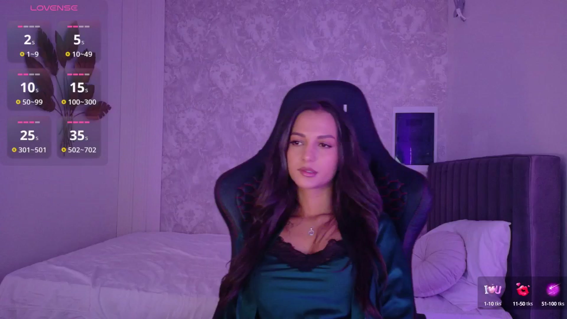 Gallery image thumbnail from Aana_lise's myfreecams stream on, 08/12/2025, 08:26 image 2 of 20