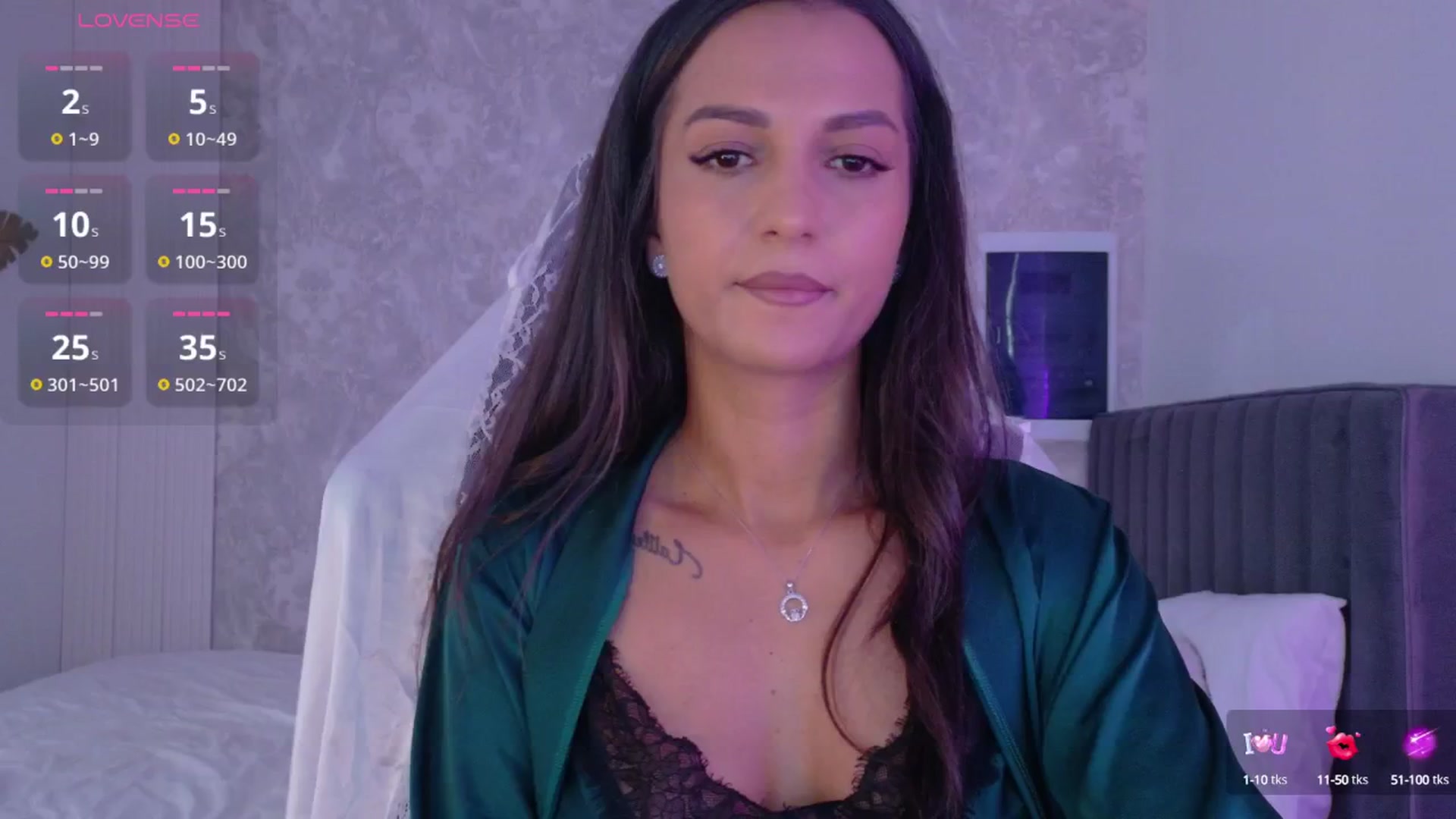 Gallery image thumbnail from Aana_lise's myfreecams stream on, 08/12/2025, 08:26 image 6 of 20