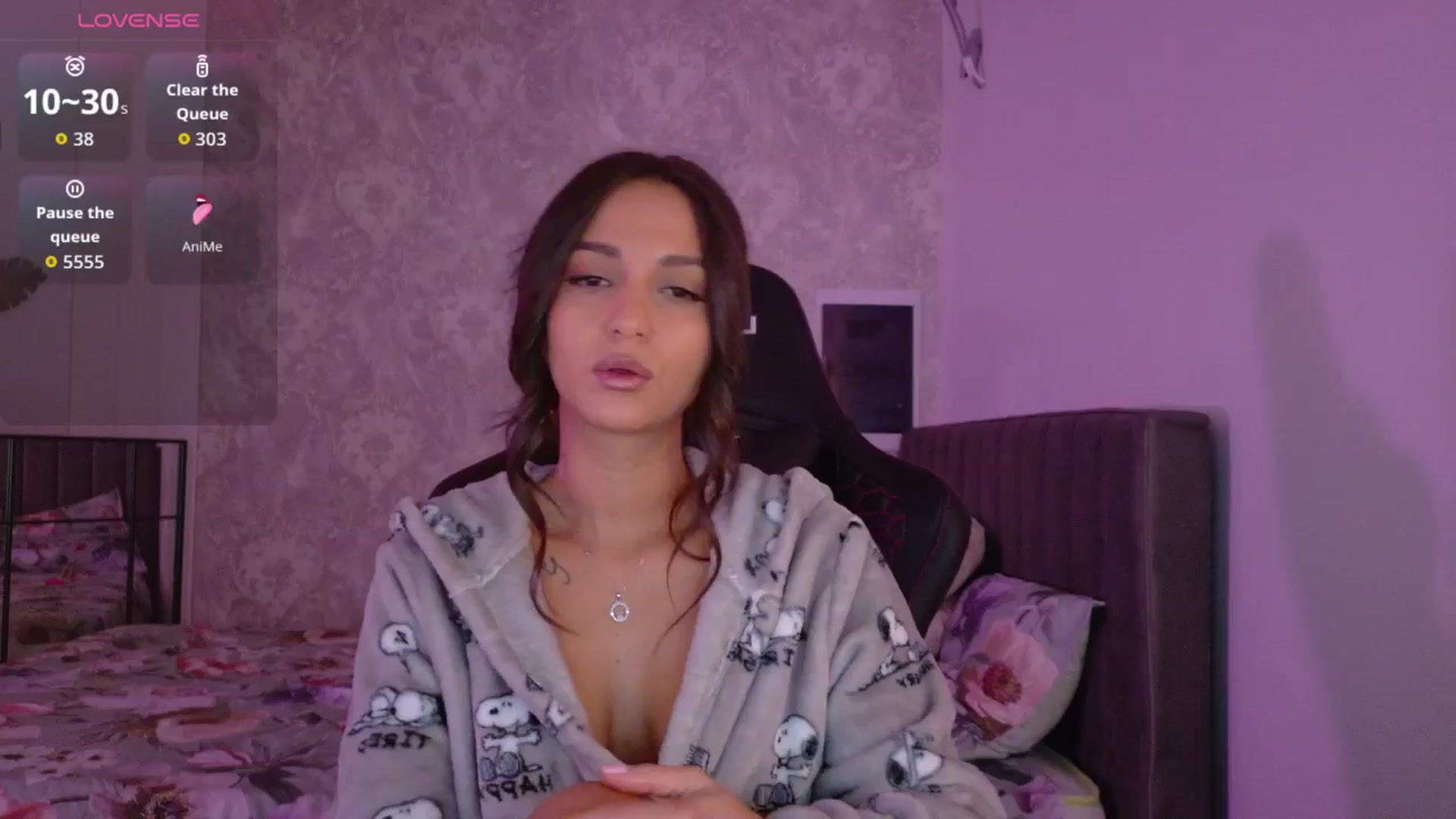 Gallery image thumbnail from Aana_lise's myfreecams stream on, 10/07/2025, 06:44 image 1 of 20