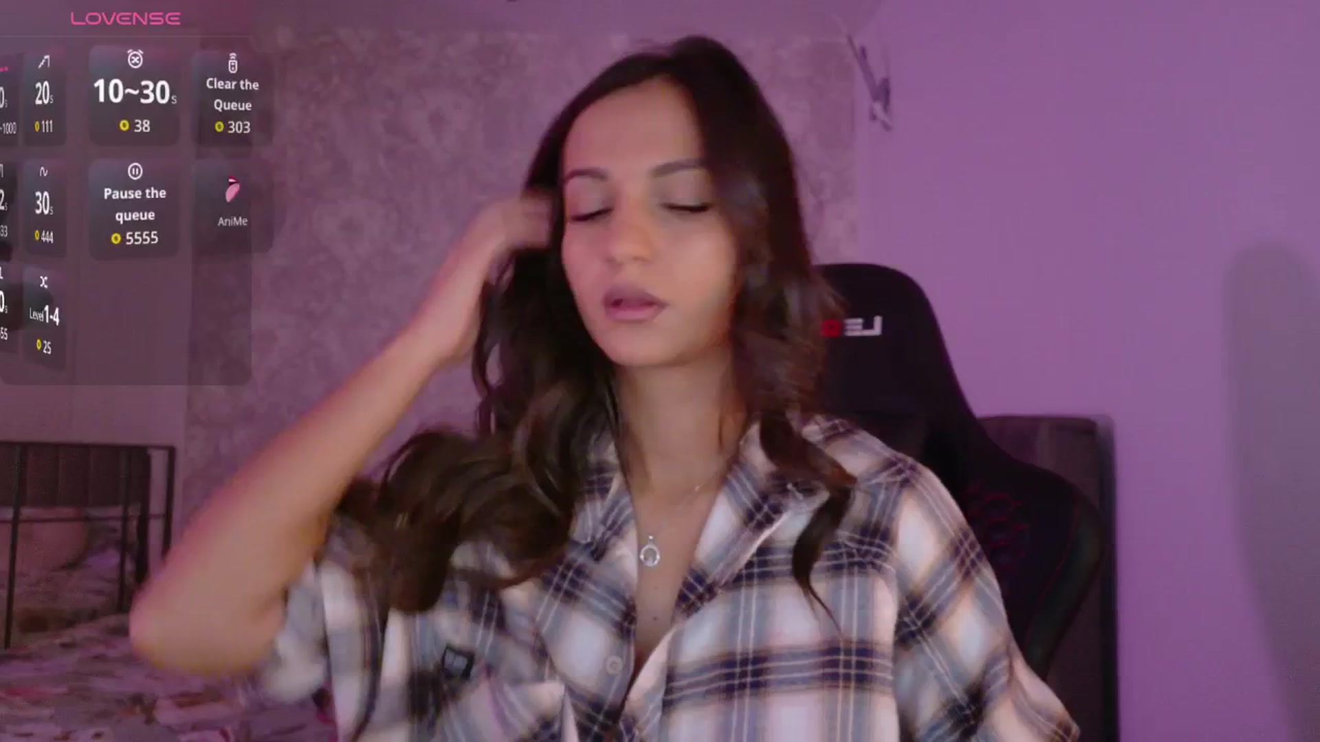 Gallery image thumbnail from Aana_lise's myfreecams stream on, 10/14/2025, 08:07 image 1 of 20
