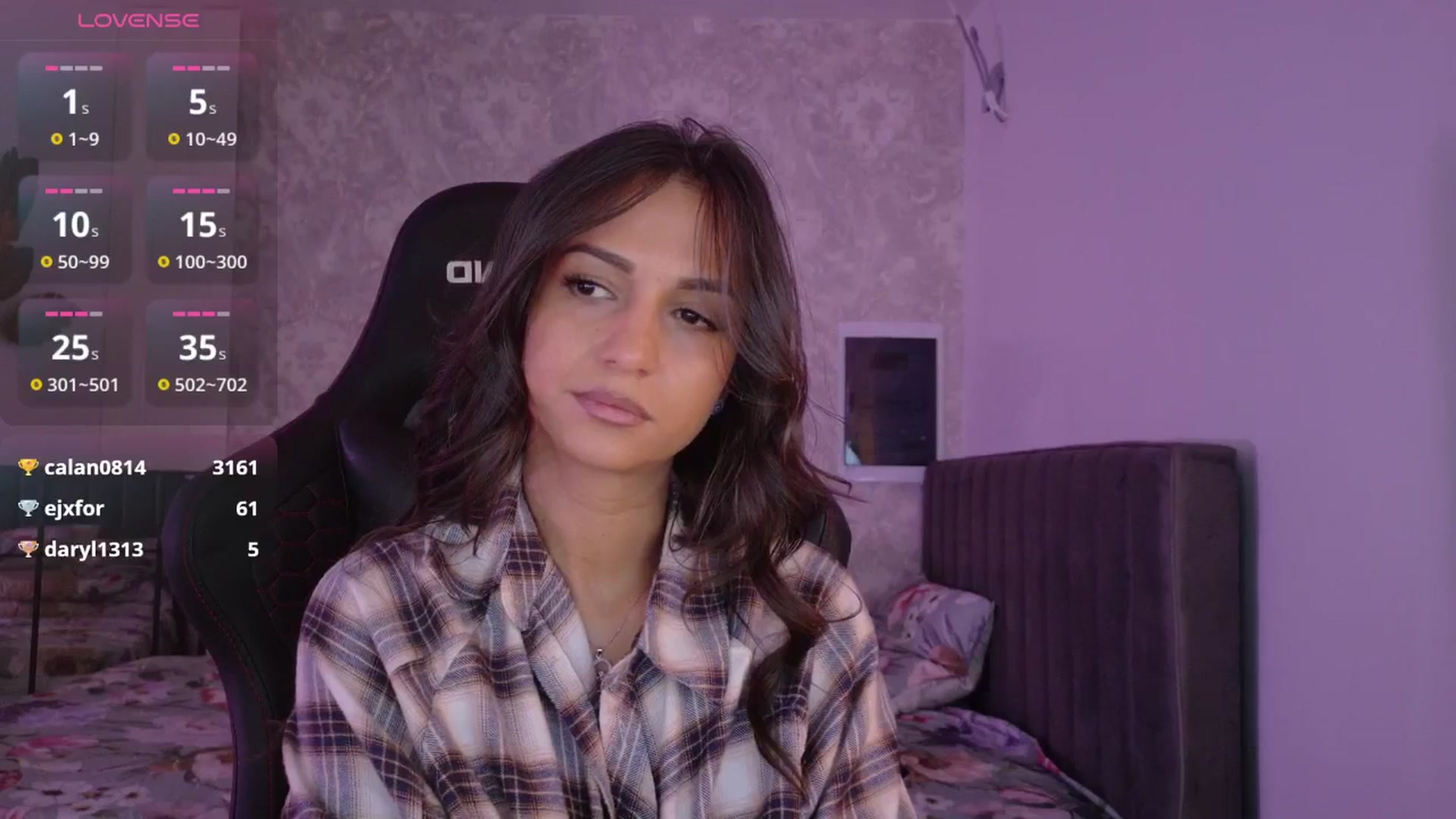 Gallery image thumbnail from Aana_lise's myfreecams stream on, 10/14/2025, 08:07 image 10 of 20