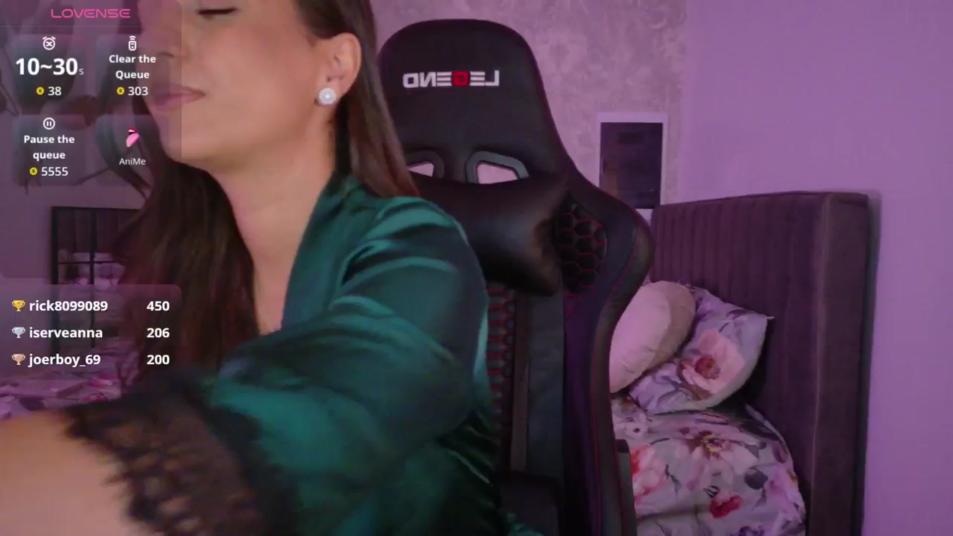 Gallery image thumbnail from Aana_lise's myfreecams stream on, 10/15/2025, 18:25 image 12 of 20