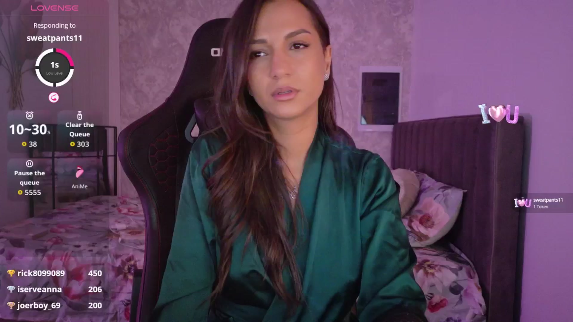 Gallery image thumbnail from Aana_lise's myfreecams stream on, 10/15/2025, 18:25 image 10 of 20