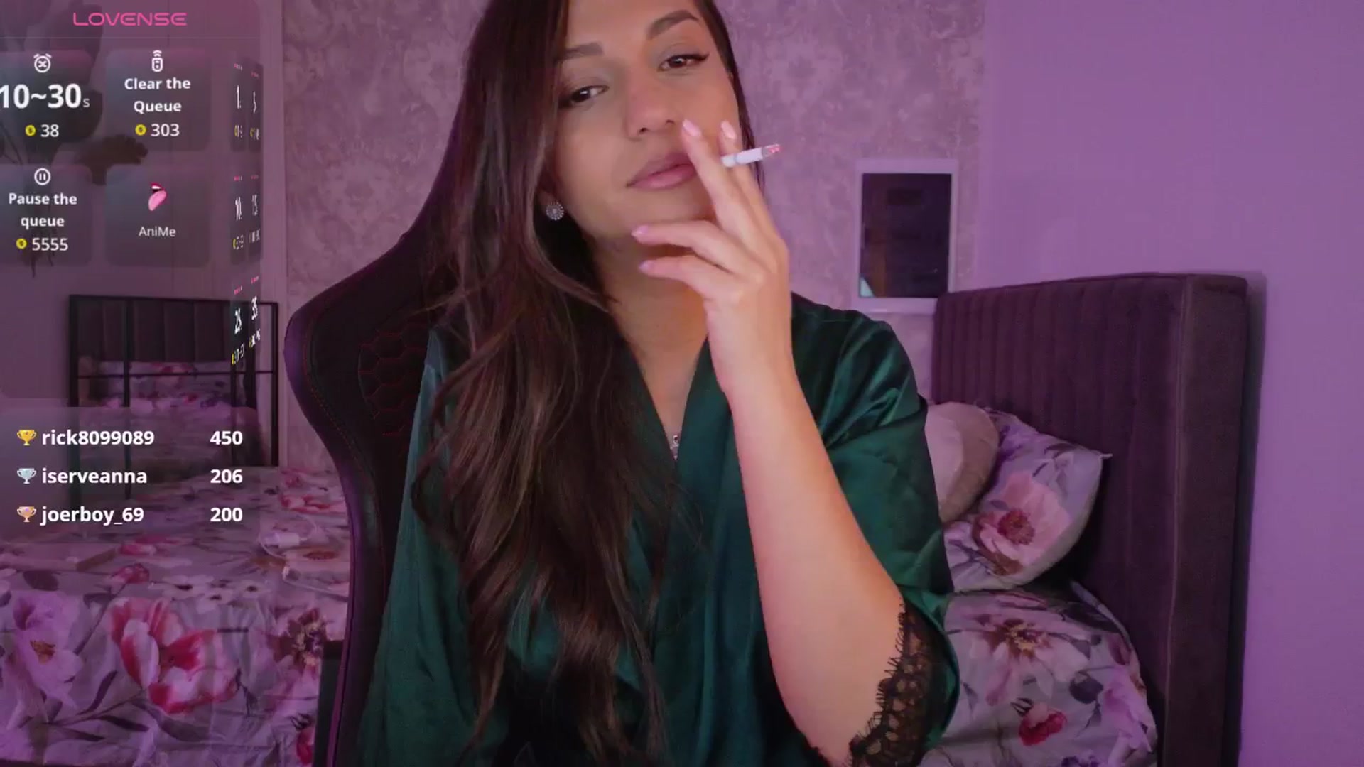 Gallery image thumbnail from Aana_lise's myfreecams stream on, 10/15/2025, 18:25 image 9 of 20