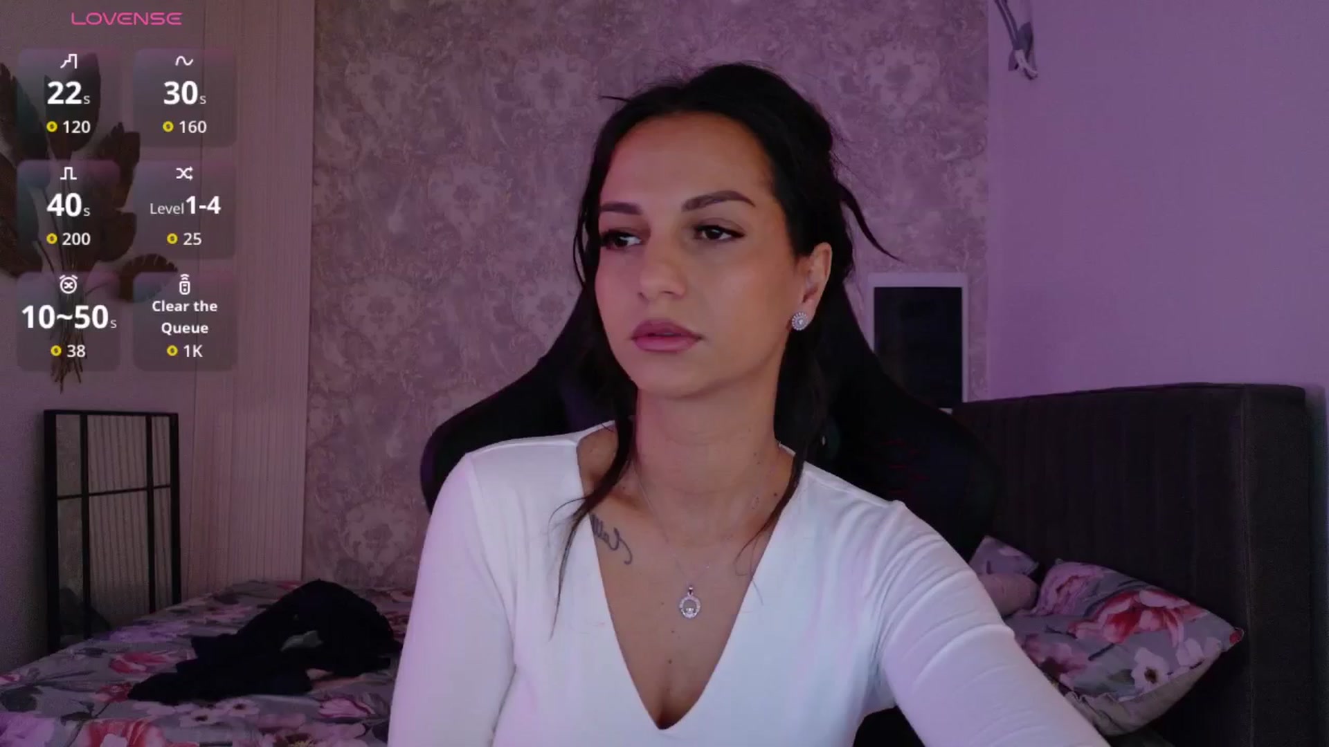 Gallery image thumbnail from Aana_lise's myfreecams stream on, 12/04/2025, 08:01 image 16 of 20