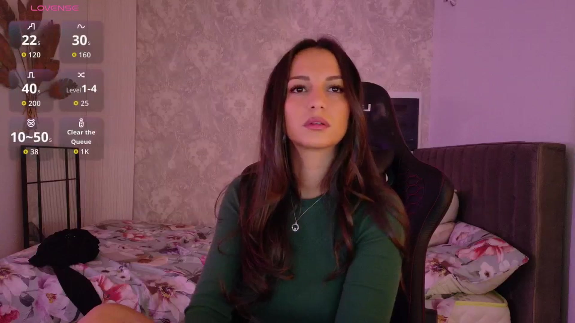Gallery image thumbnail from Aana_lise's myfreecams stream on, 12/10/2025, 08:03 image 3 of 20