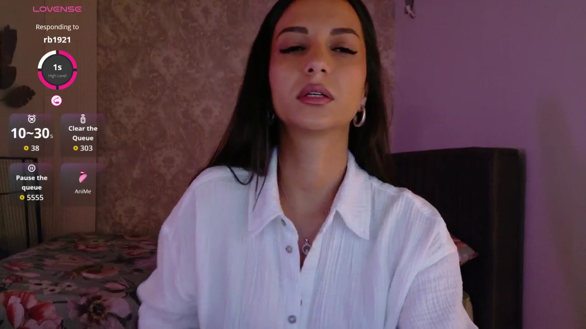 Gallery image thumbnail from Aana_lise's myfreecams stream on, 12/18/2025, 08:20 image 9 of 20