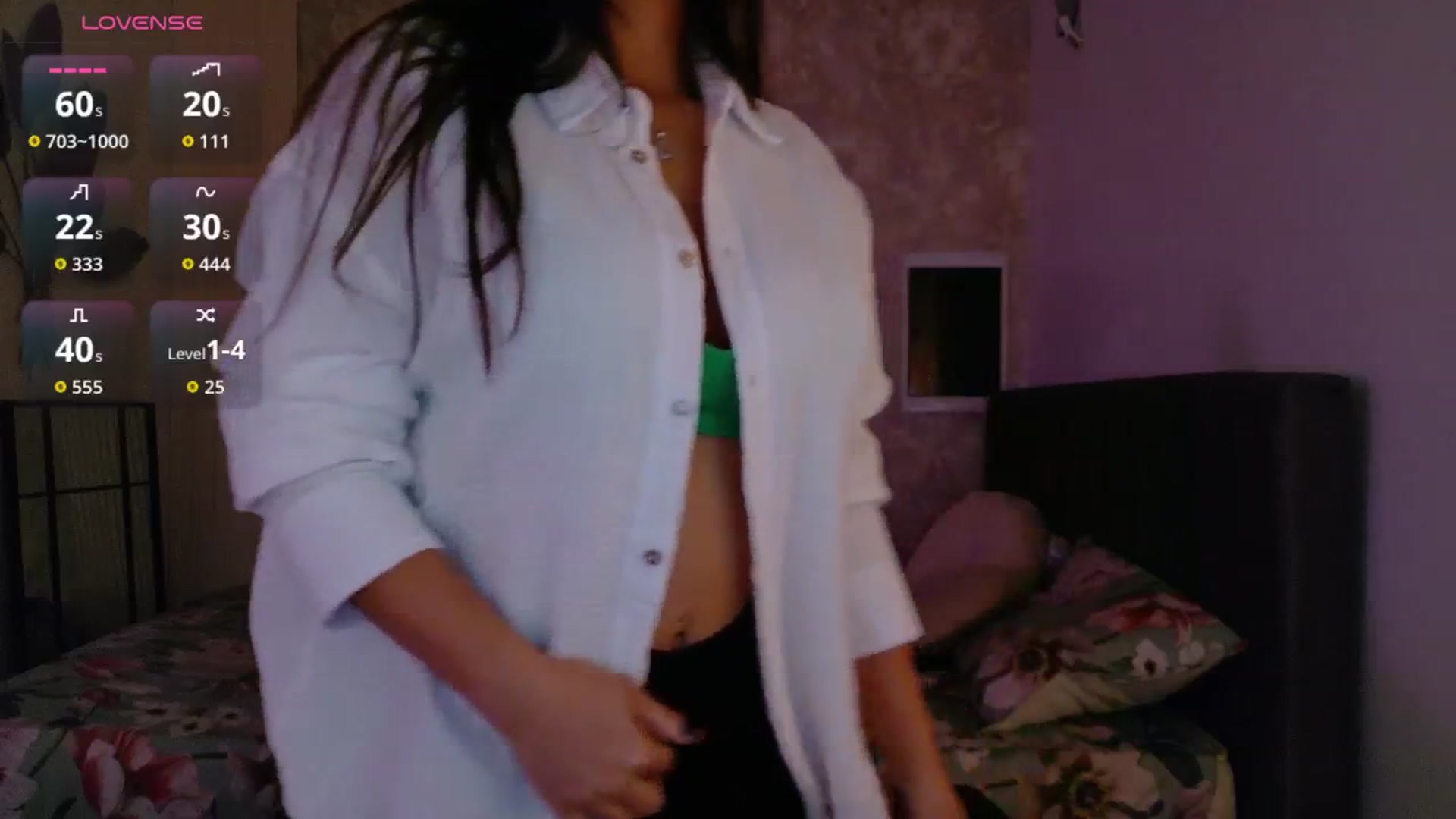 Gallery image thumbnail from Aana_lise's myfreecams stream on, 12/18/2025, 08:20 image 18 of 20