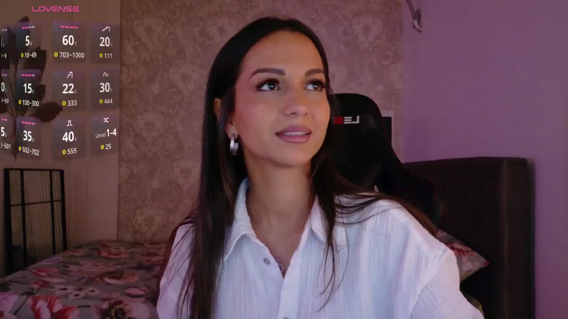 Gallery image thumbnail from Aana_lise's myfreecams stream on, 12/18/2025, 08:20 image 2 of 20