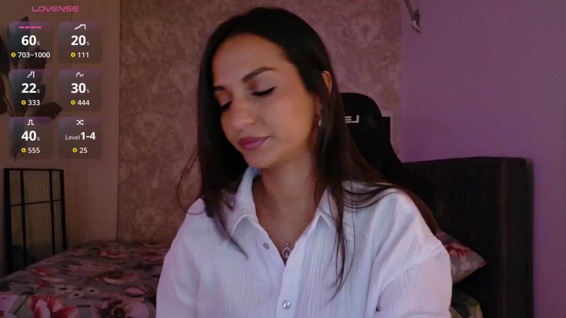 Gallery image thumbnail from Aana_lise's myfreecams stream on, 12/18/2025, 08:20 image 1 of 20