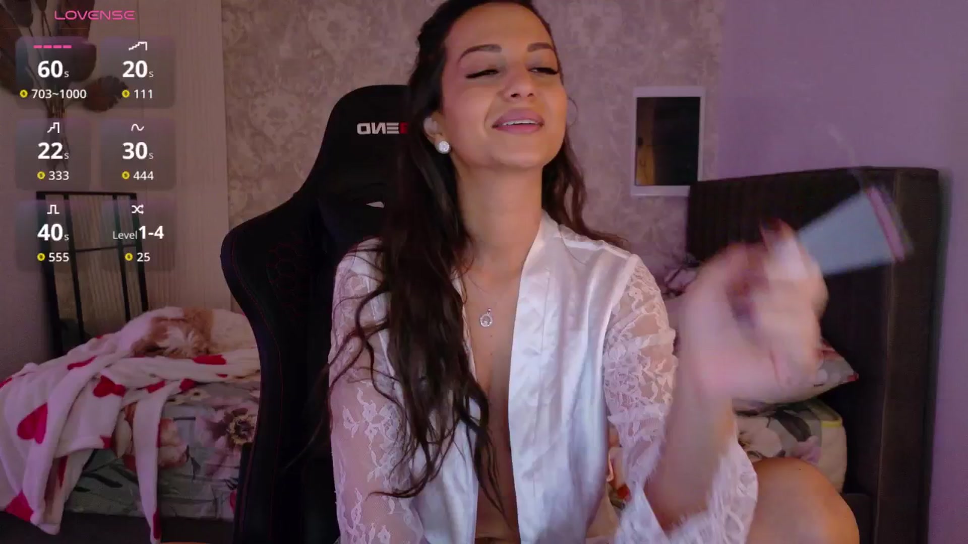 Gallery image thumbnail from Aana_lise's myfreecams stream on, 12/23/2025, 08:31 image 17 of 20