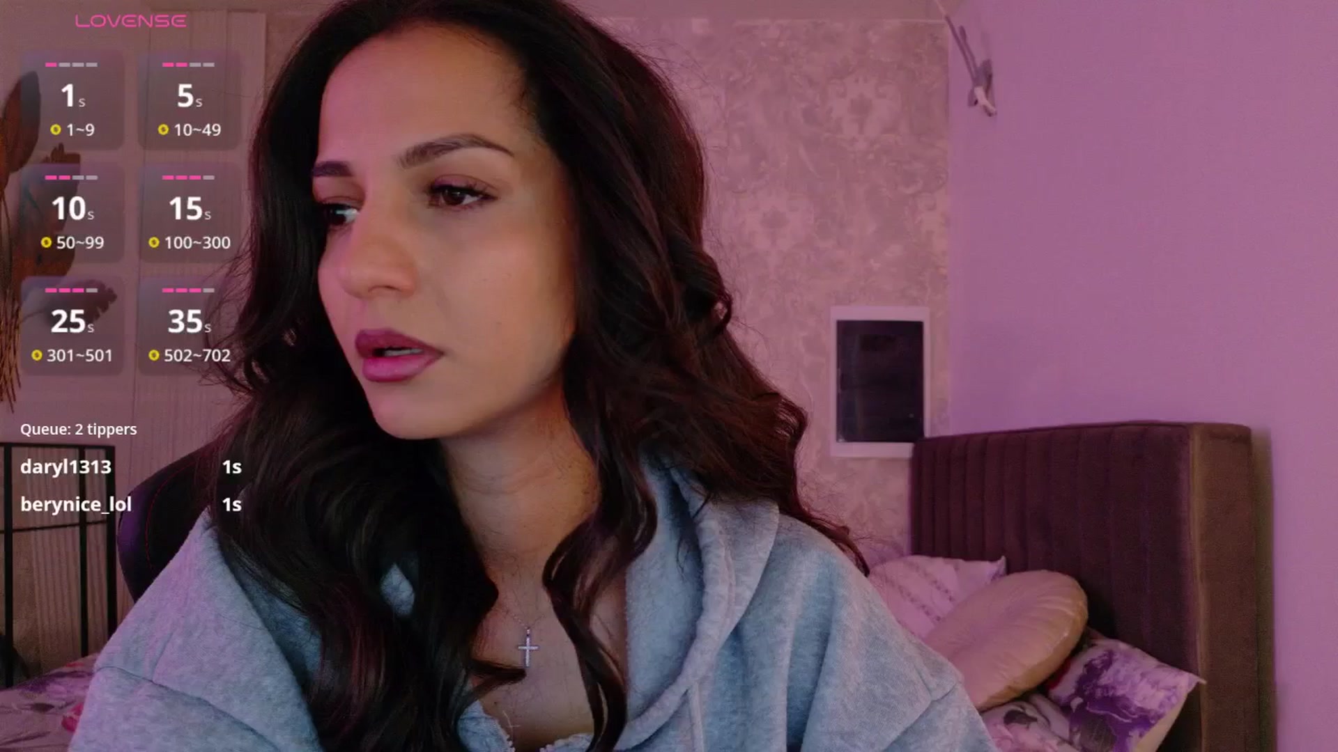 Gallery image thumbnail from Aana_lise's myfreecams stream on, 03/03/2026, 06:55 image 15 of 20