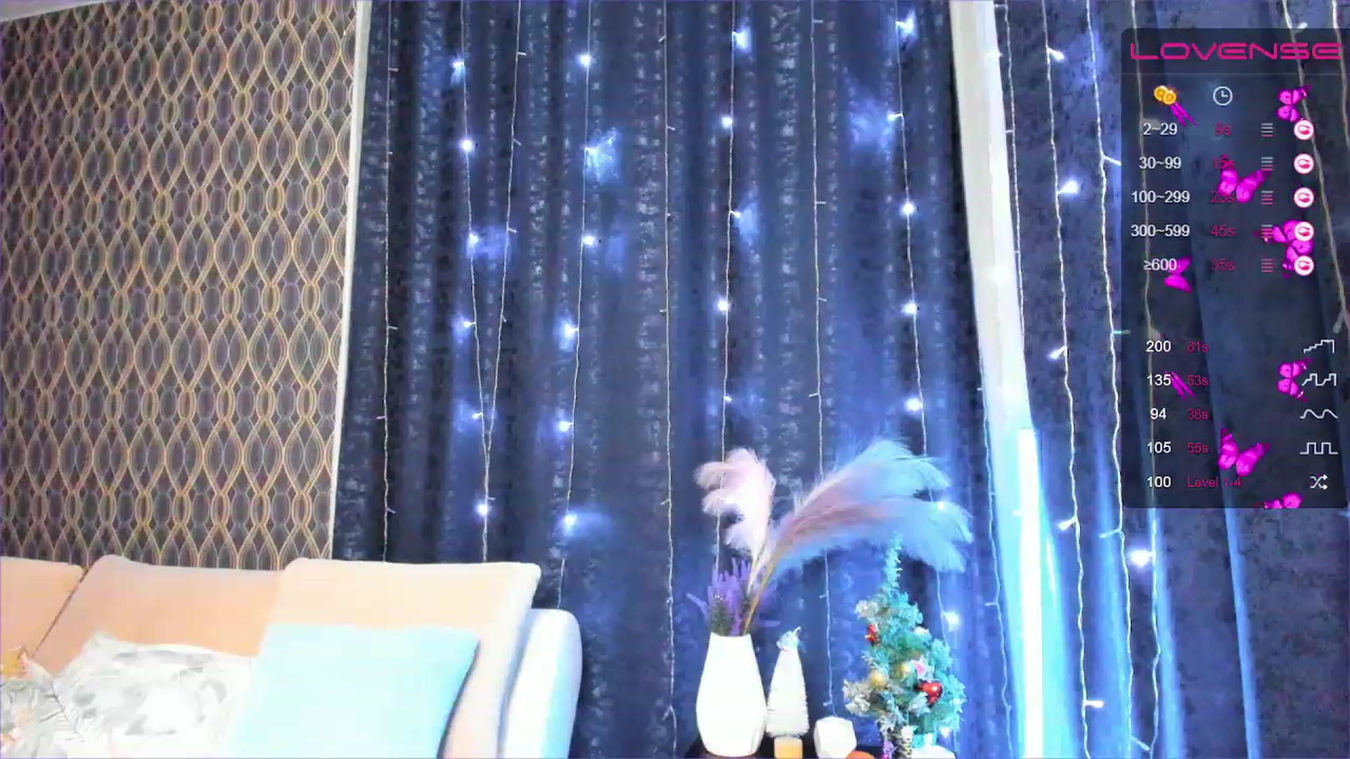 Gallery image thumbnail from Aari01's myfreecams stream on, 12/22/2022, 04:57 image 13 of 20