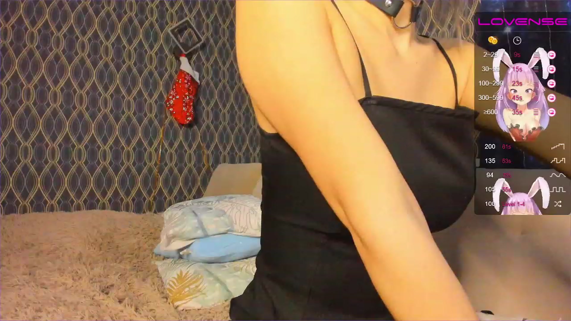 Gallery image thumbnail from Aari01's myfreecams stream on, 12/29/2022, 17:19 image 15 of 20