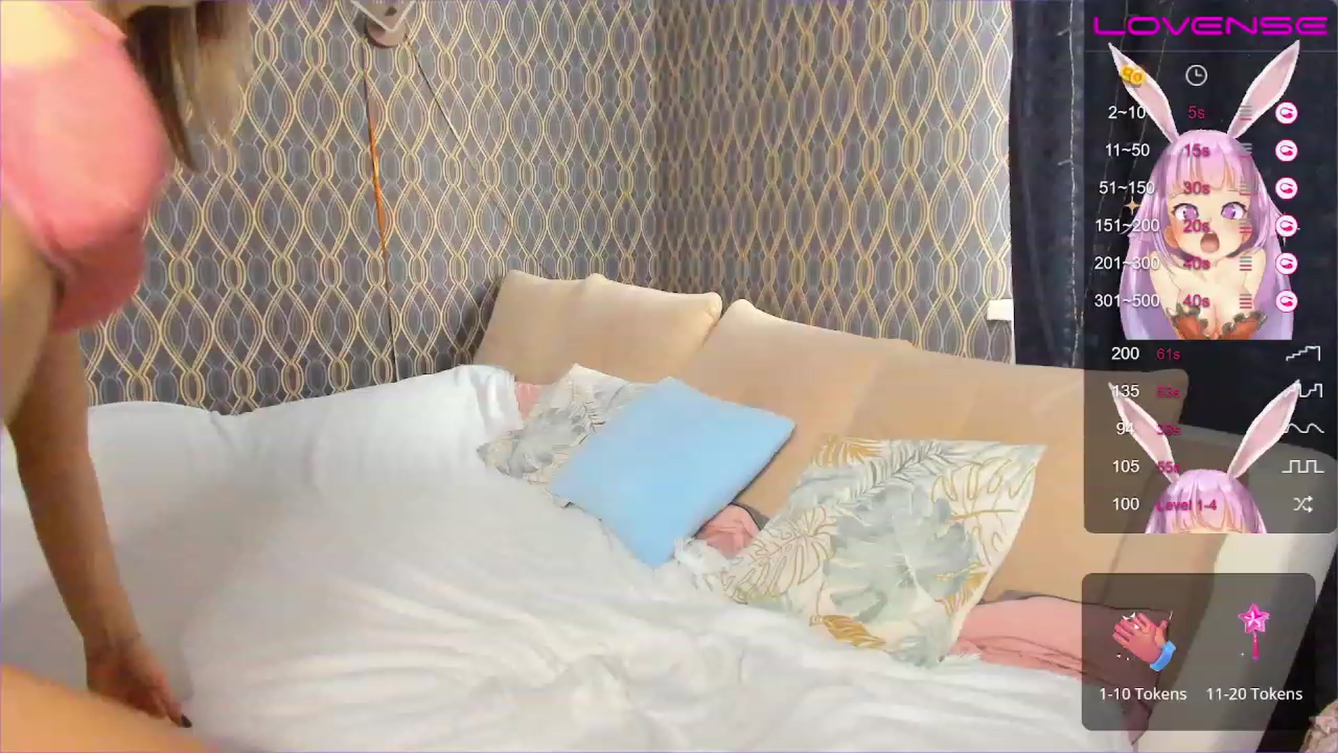 Gallery image thumbnail from Aari01's myfreecams stream on, 04/10/2023, 05:54 image 10 of 20