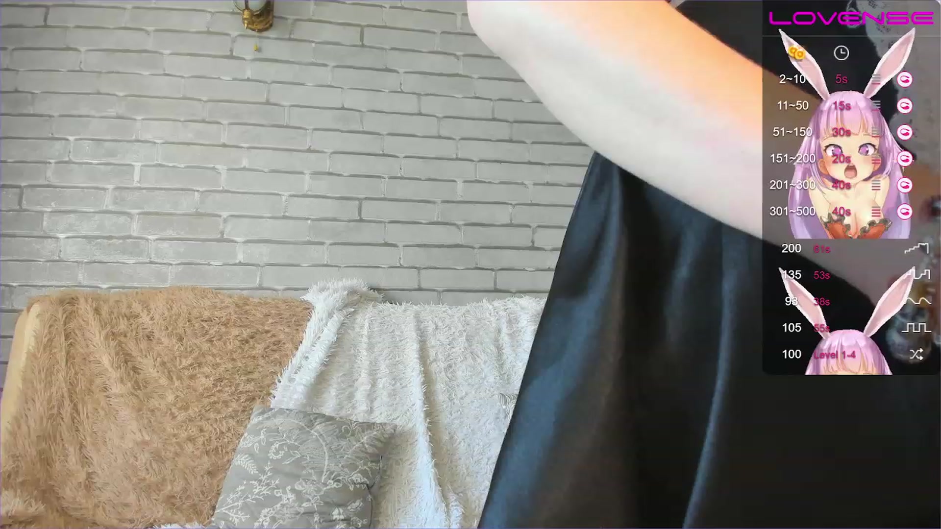 Gallery image thumbnail from Aari01's myfreecams stream on, 07/20/2023, 06:30 image 2 of 20