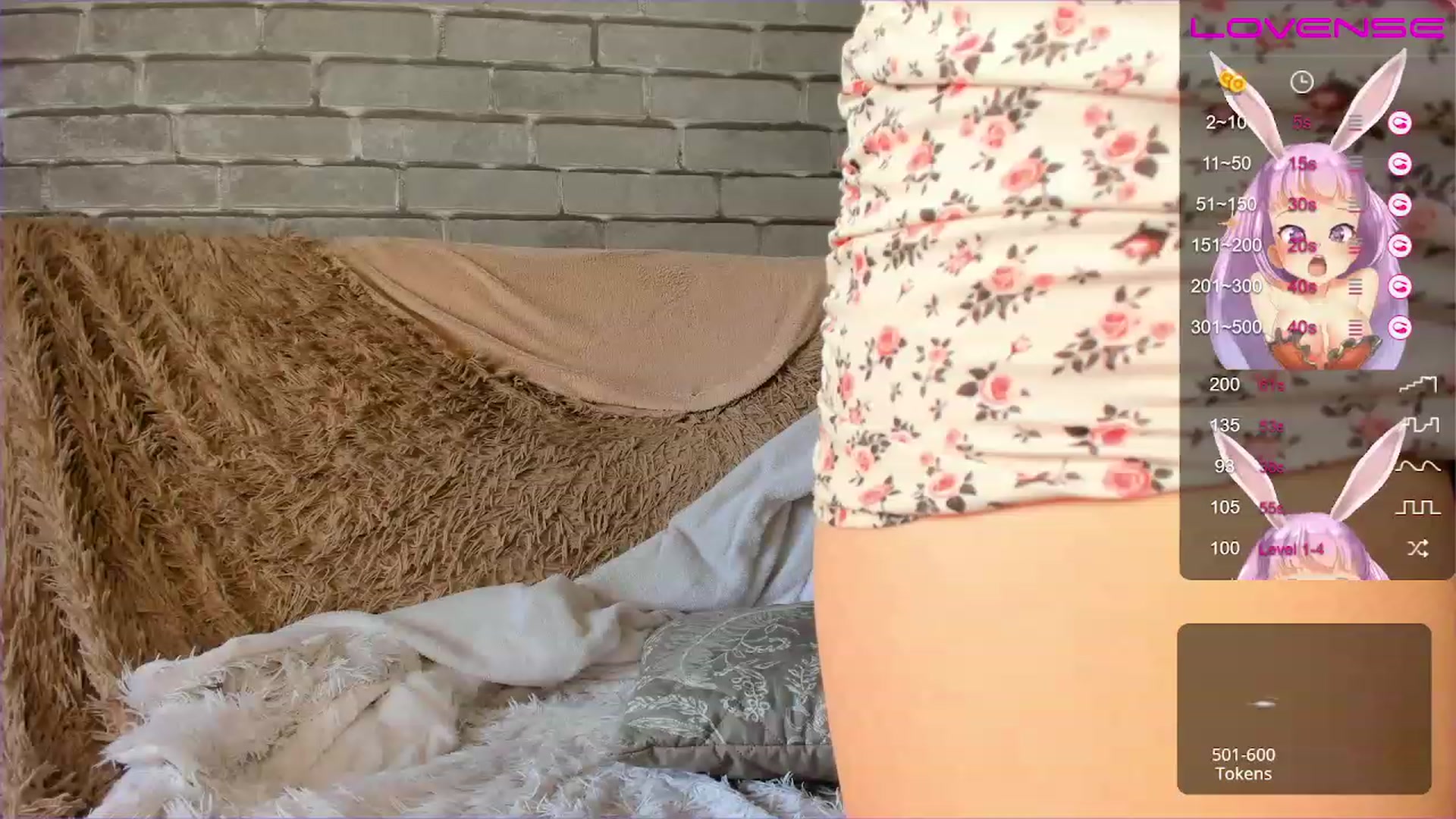 Gallery image thumbnail from Aari01's myfreecams stream on, 07/24/2023, 16:31 image 13 of 20