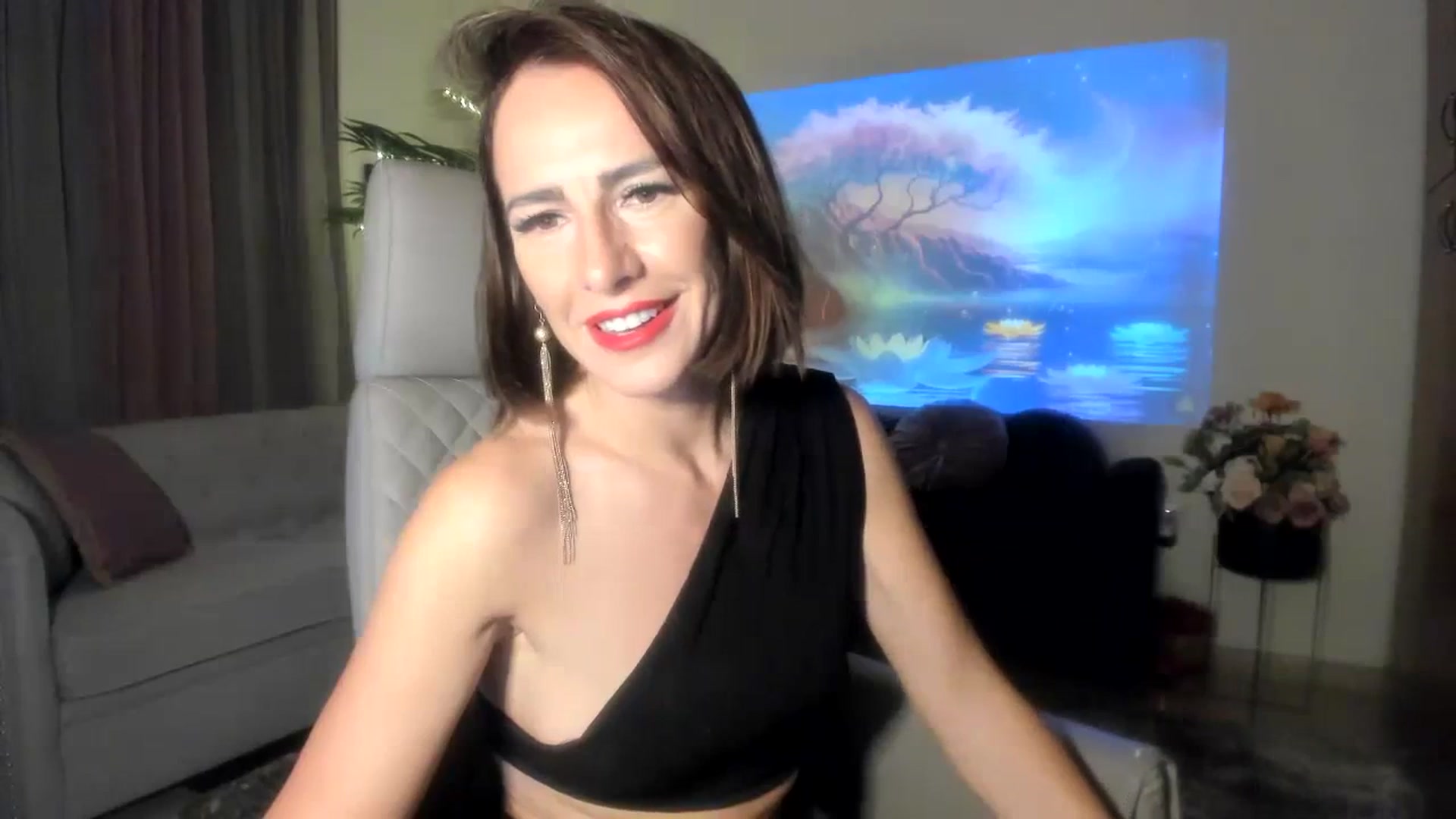 Gallery image thumbnail from AartBitchBday's myfreecams stream on, 07/02/2023, 24:00 image 2 of 20