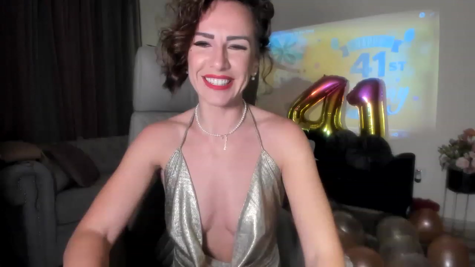 Gallery image thumbnail from AartBitchBday's myfreecams stream on, 07/29/2023, 21:37 image 3 of 20