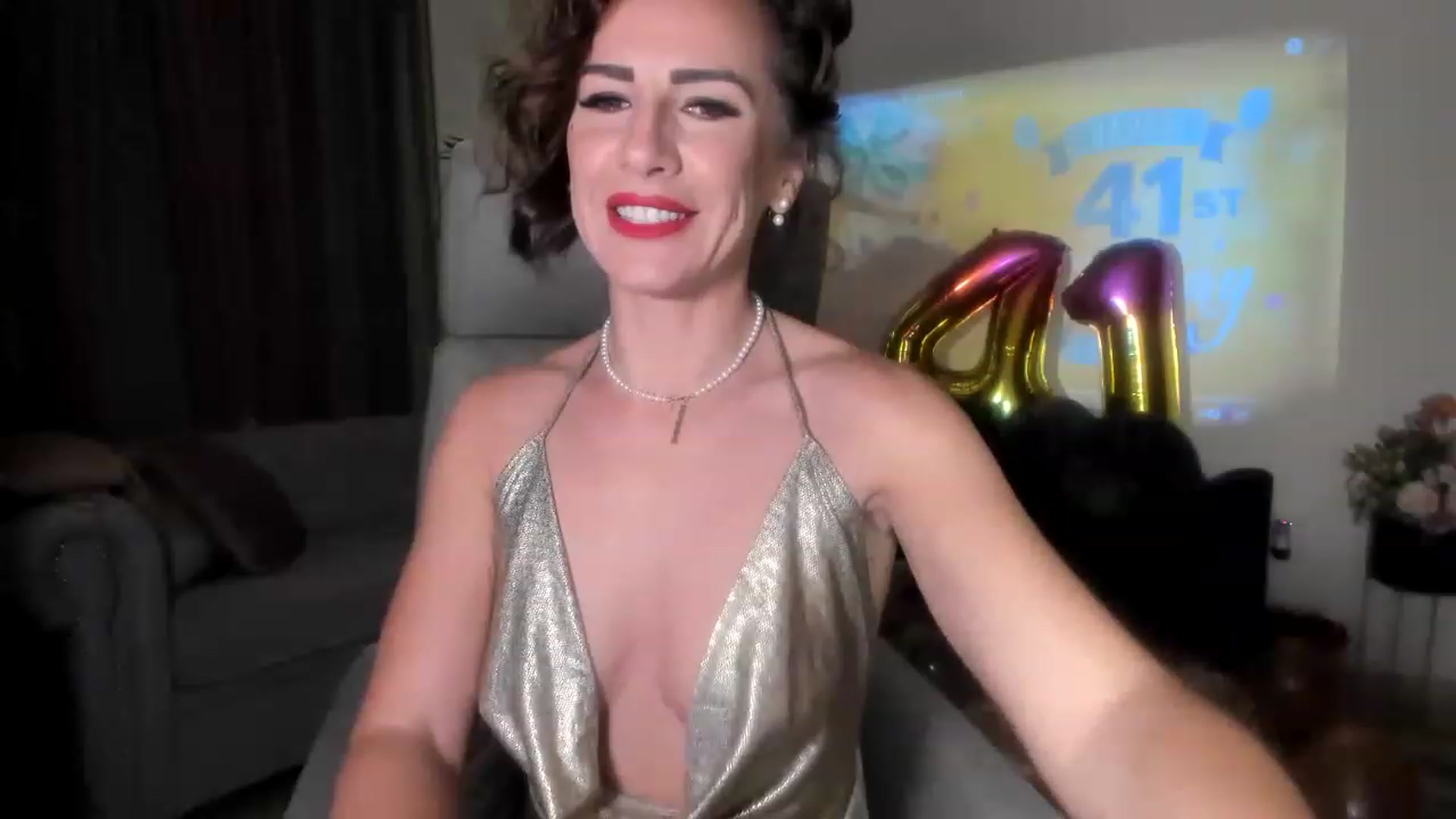 Gallery image thumbnail from AartBitchBday's myfreecams stream on, 07/29/2023, 21:37 image 4 of 20