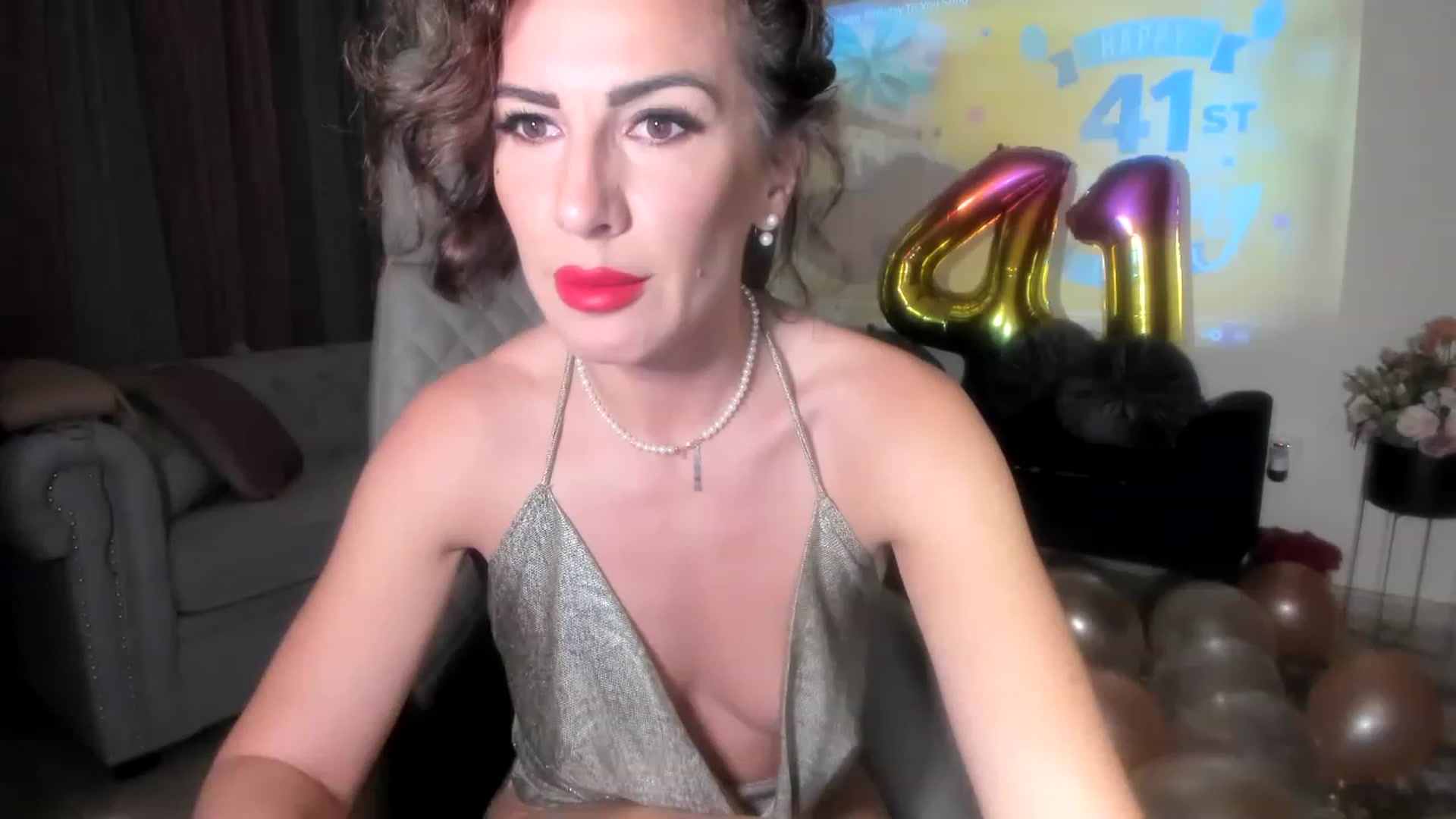 Gallery image thumbnail from AartBitchBday's myfreecams stream on, 07/29/2023, 21:37 image 1 of 20