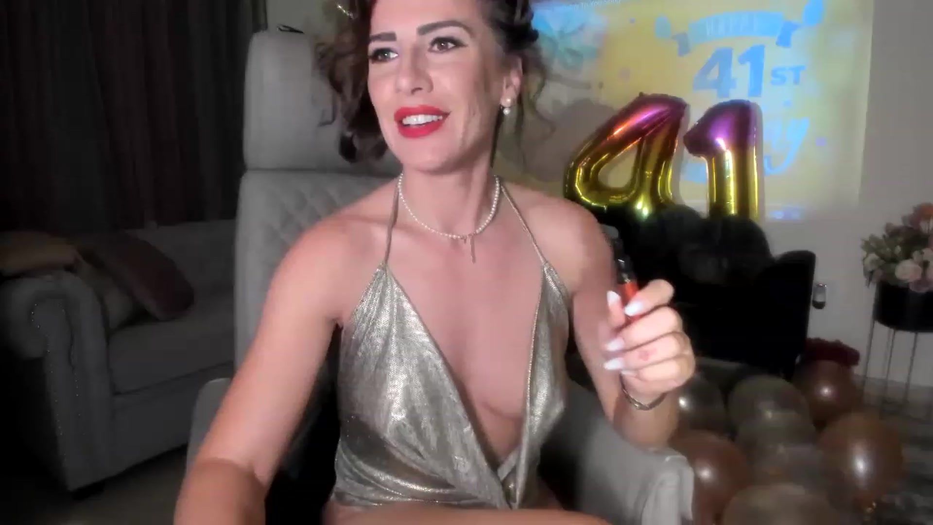 Gallery image thumbnail from AartBitchBday's myfreecams stream on, 07/29/2023, 21:37 image 2 of 20