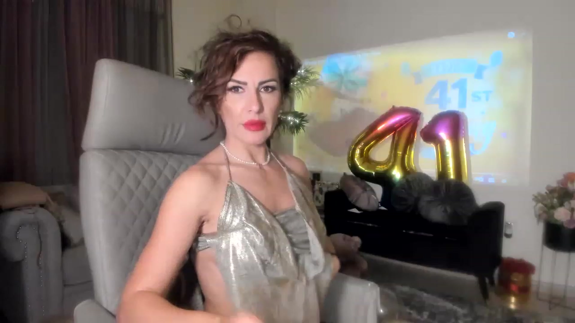 Gallery image thumbnail from AartBitchBday's myfreecams stream on, 07/29/2023, 23:26 image 15 of 20
