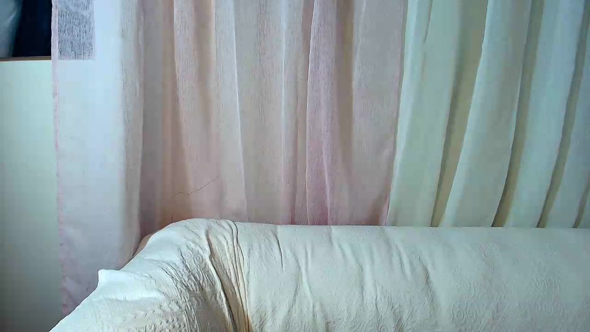 Gallery image thumbnail from AarteS_Bday's myfreecams stream on, 08/01/2026, 13:25 image 12 of 20