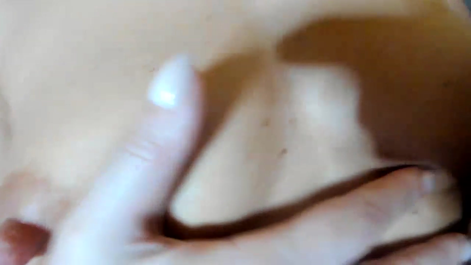 Gallery image thumbnail from Aarte_miss's myfreecams stream on, 12/04/2022, 24:00 image 20 of 20