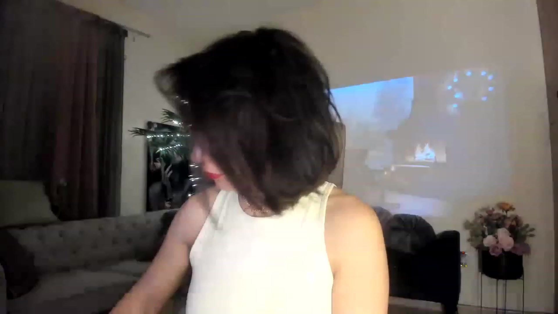 Gallery image thumbnail from Aarte_miss's myfreecams stream on, 12/29/2022, 02:33 image 9 of 20