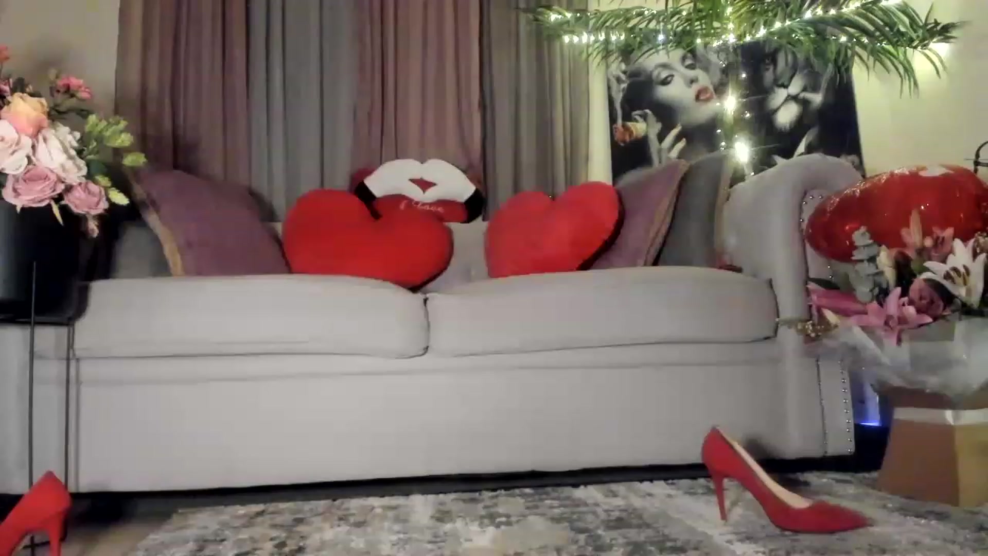 Gallery image thumbnail from Aarte_miss's myfreecams stream on, 02/02/2023, 24:47 image 18 of 20