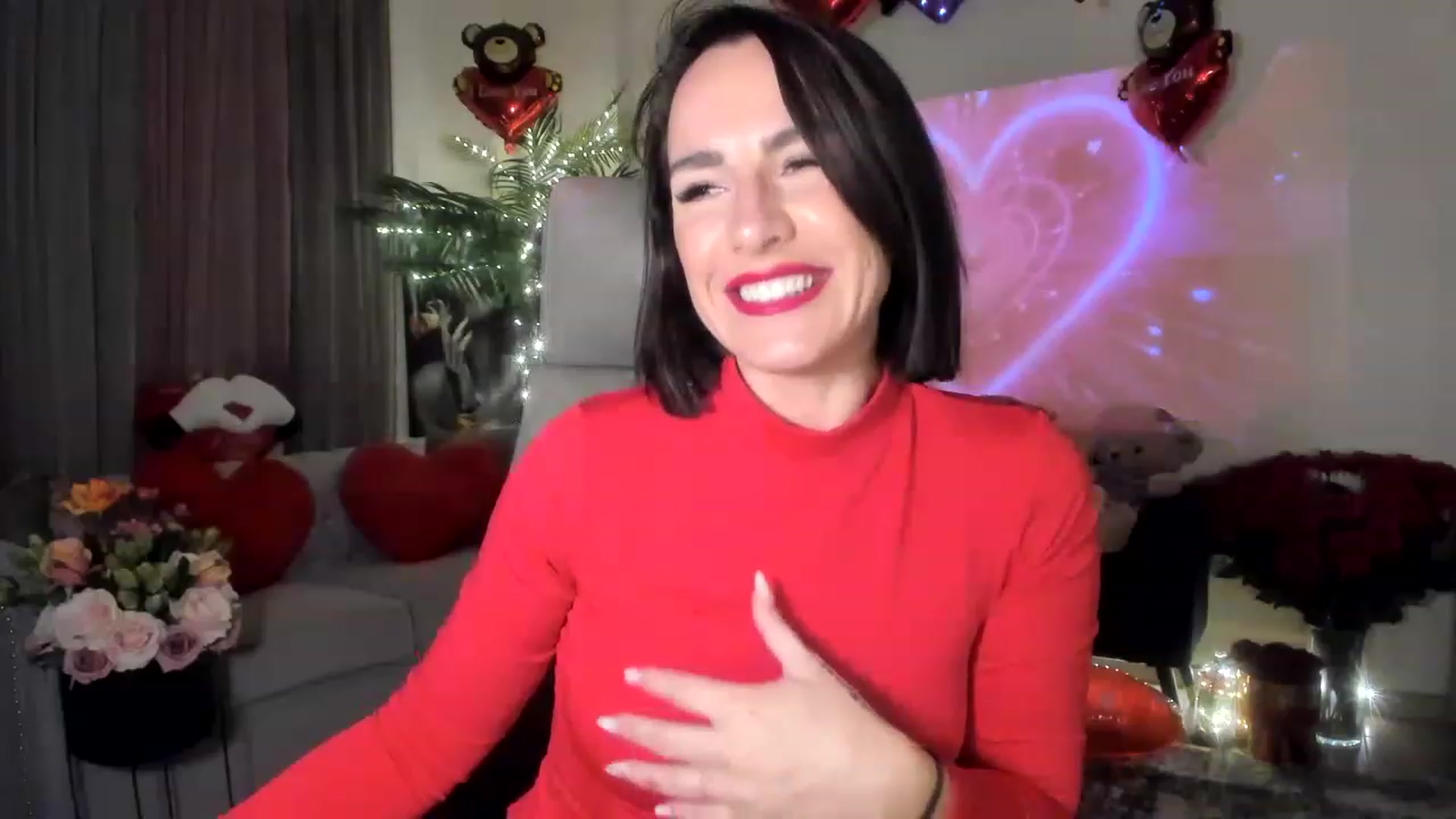 Gallery image thumbnail from Aarte_miss's myfreecams stream on, 02/02/2023, 24:47 image 7 of 20