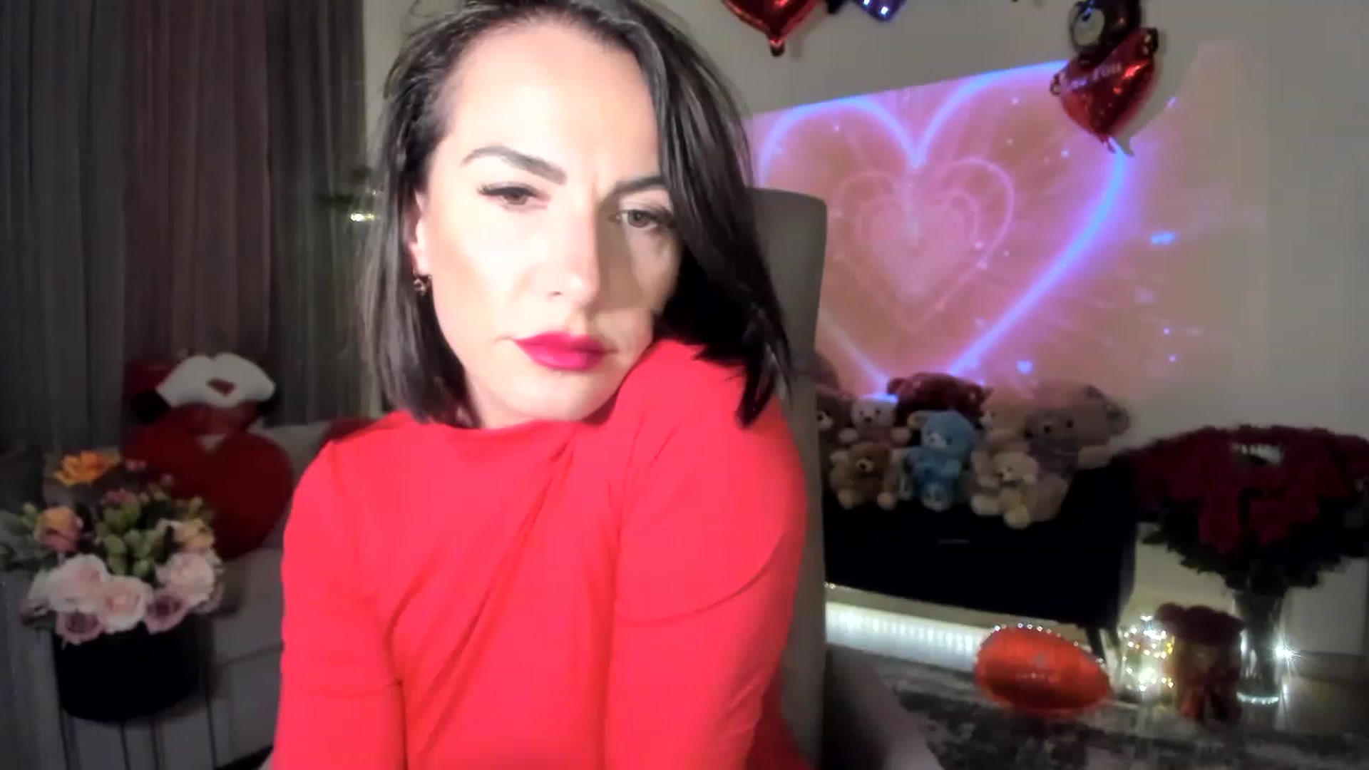 Gallery image thumbnail from Aarte_miss's myfreecams stream on, 02/02/2023, 24:47 image 10 of 20