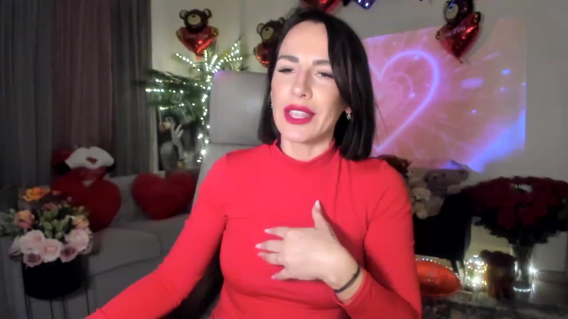 Gallery image thumbnail from Aarte_miss's myfreecams stream on, 02/02/2023, 24:47 image 8 of 20