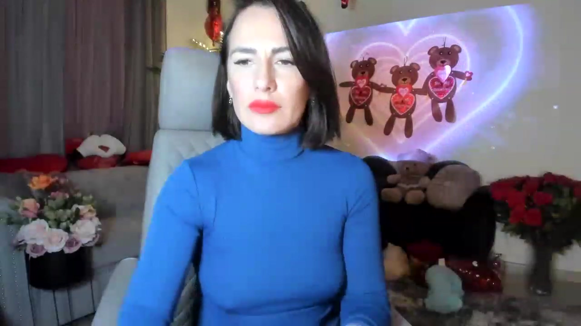 Gallery image thumbnail from Aarte_miss's myfreecams stream on, 02/12/2023, 18:17 image 15 of 20