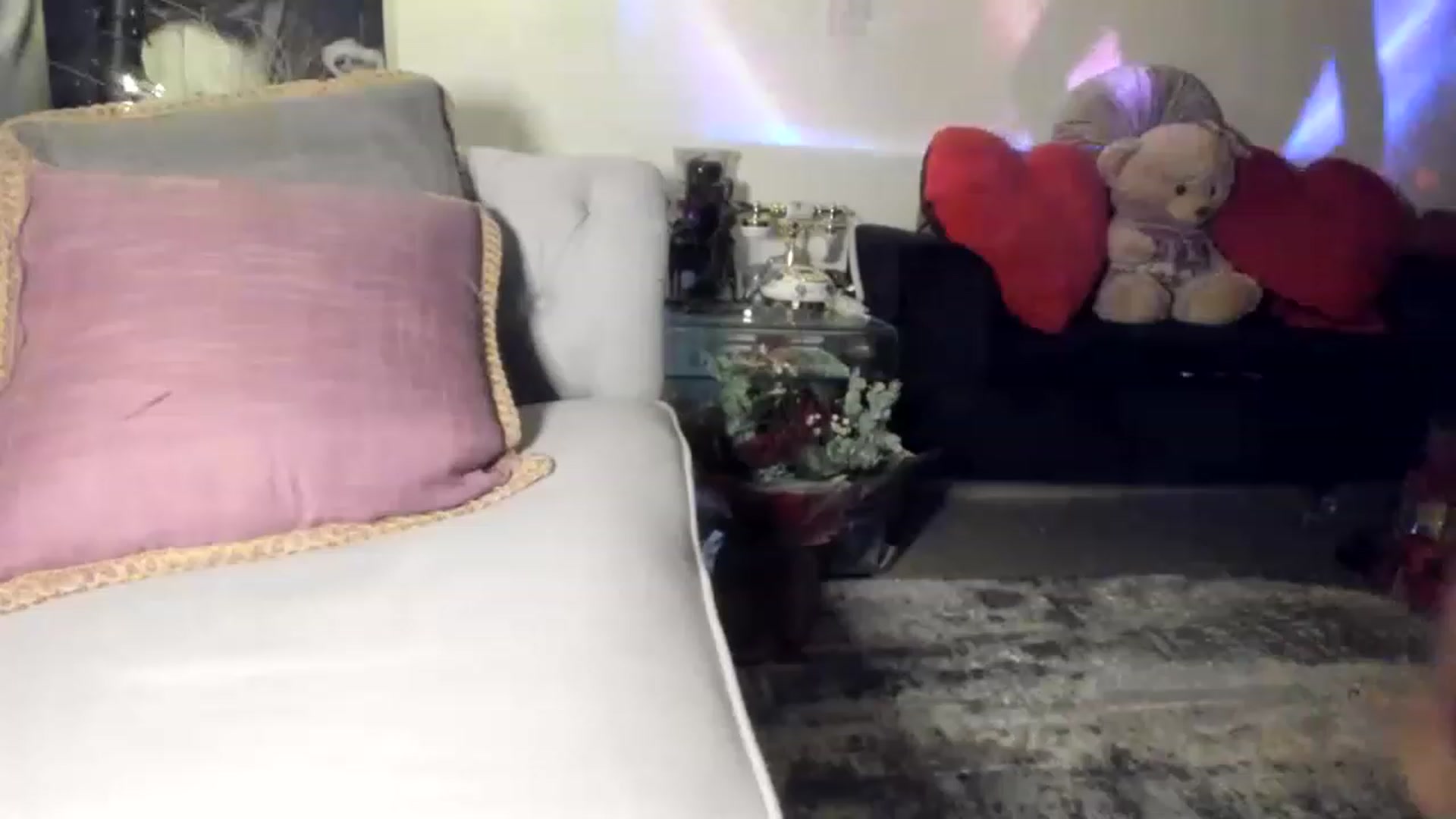 Gallery image thumbnail from Aarte_miss's myfreecams stream on, 02/25/2023, 24:59 image 3 of 20