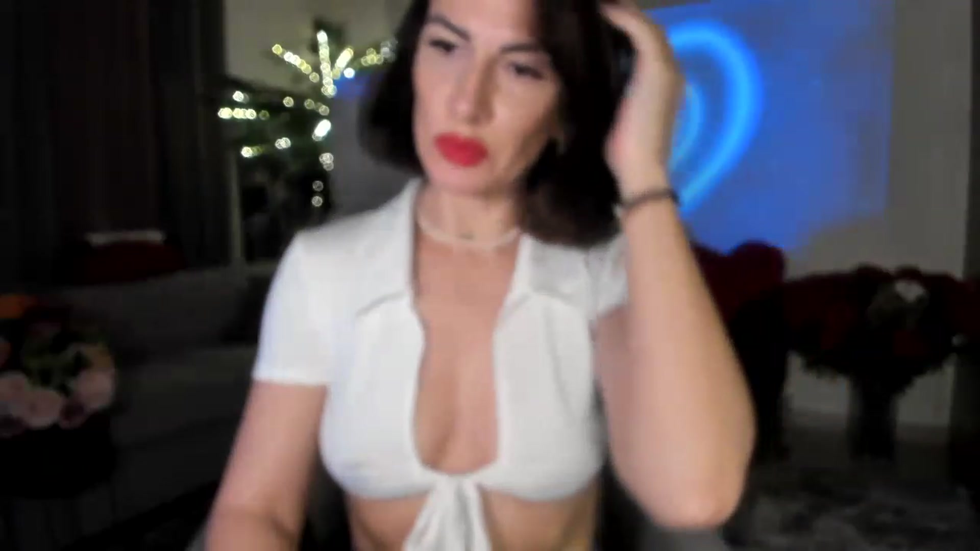 Gallery image thumbnail from Aarte_miss's myfreecams stream on, 02/25/2023, 22:34 image 20 of 20