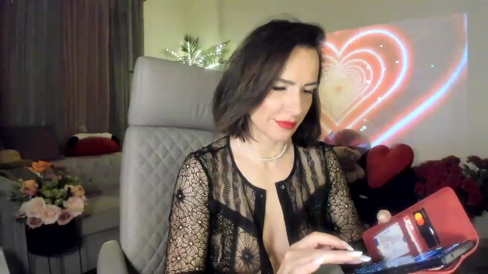 Gallery image thumbnail from Aarte_miss's myfreecams stream on, 02/26/2023, 19:48 image 3 of 20