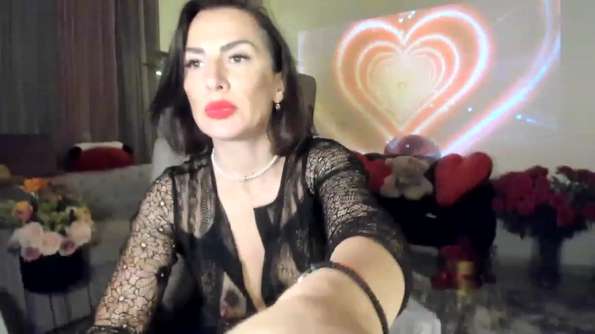 Gallery image thumbnail from Aarte_miss's myfreecams stream on, 02/26/2023, 19:48 image 6 of 20