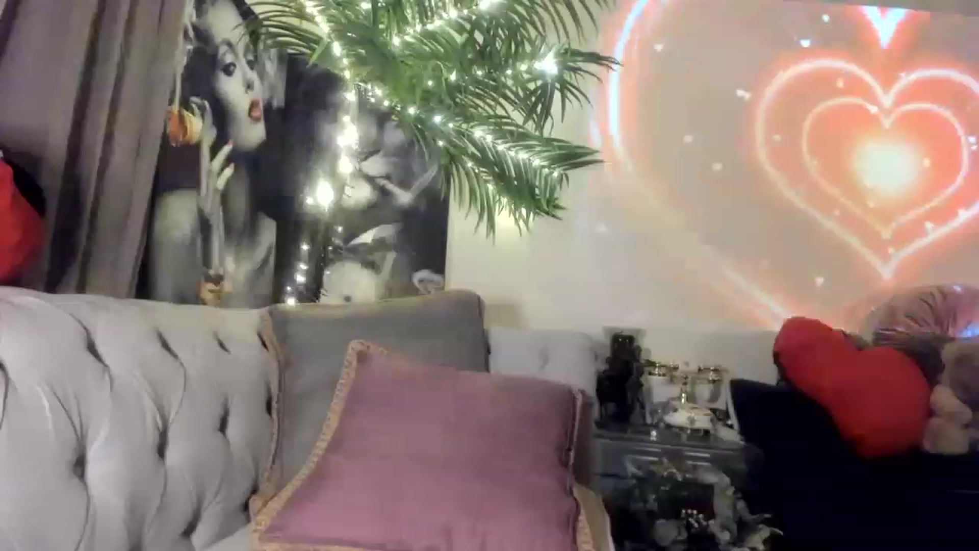 Gallery image thumbnail from Aarte_miss's myfreecams stream on, 02/26/2023, 20:54 image 9 of 20