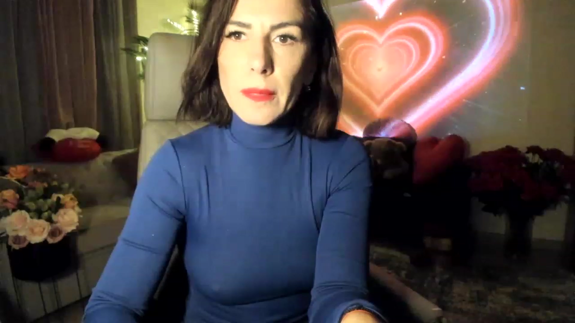 Gallery image thumbnail from Aarte_miss's myfreecams stream on, 02/28/2023, 01:15 image 4 of 20